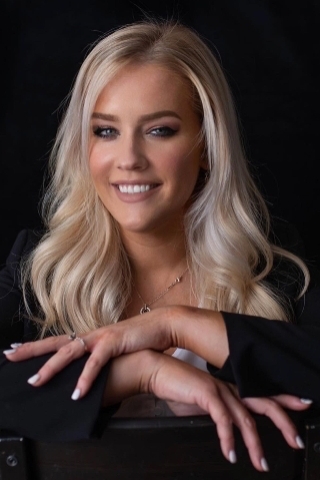 Dugan, Lexie