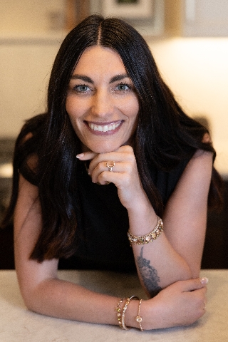 Alexandra Brown