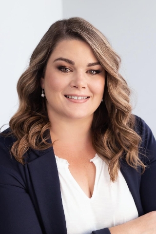 Stephanie Robinson