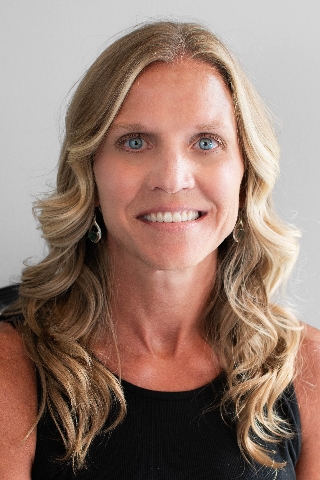 Bobbi Congdon