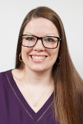 Adelsberger, Amber